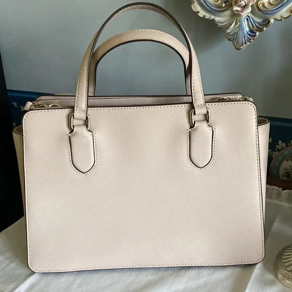 NWOT KATE SPADE (gift) pale pink 9 x 12 x 5”, handbag or shoulder.   $199 - Picture 5 of 8